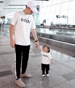 Cách phối đồ với mũ lưỡi trai - ảnh 2
